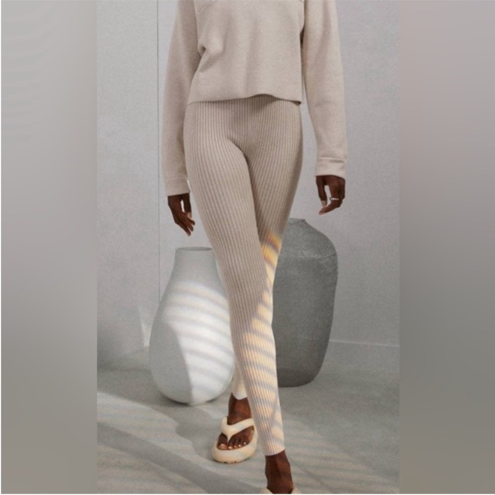 Lunya Cream Ribbed Leggings